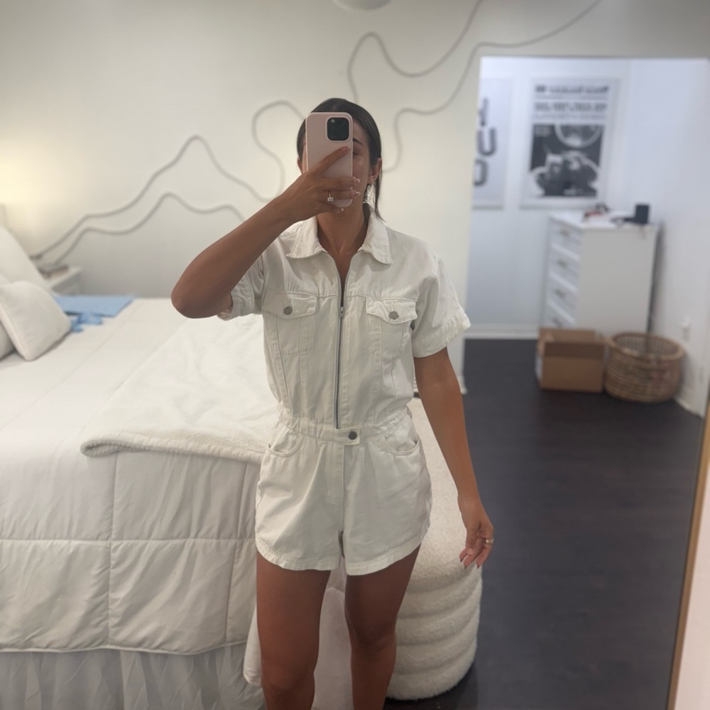 WeWoreWhat White Short Sleeve Romper
